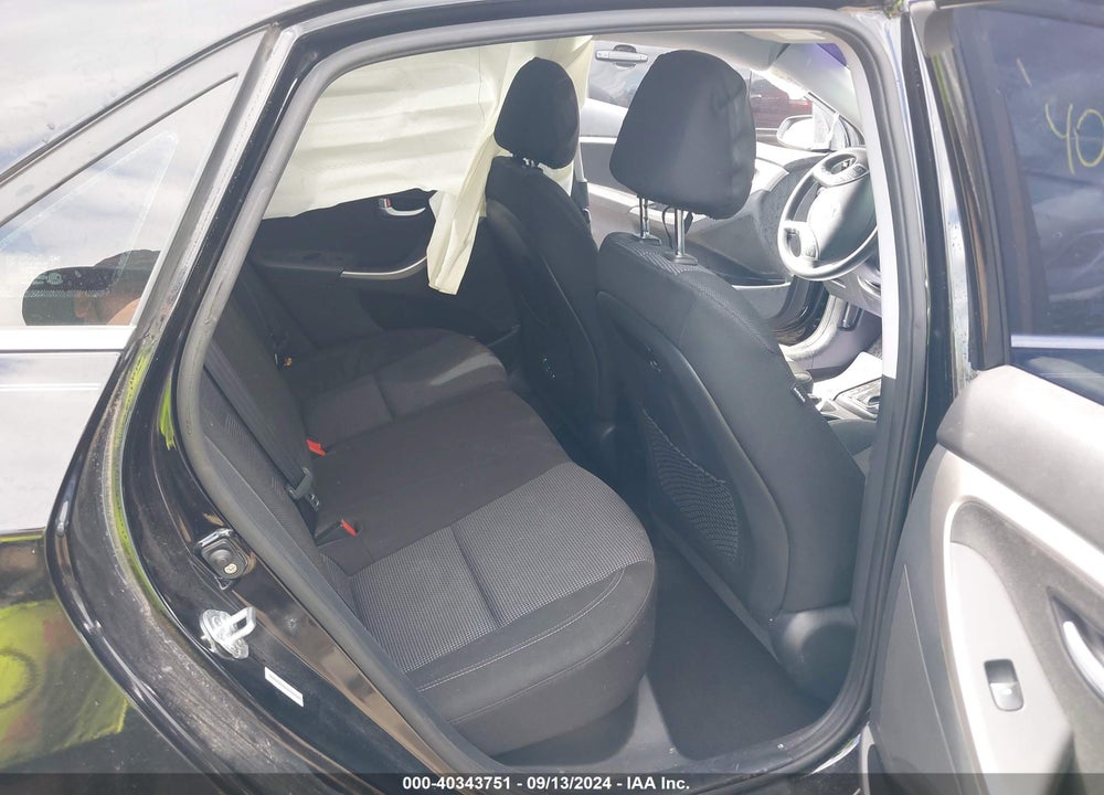 2014 HYUNDAI ELANTRA GT VIN: KMHD35LH4EU225427