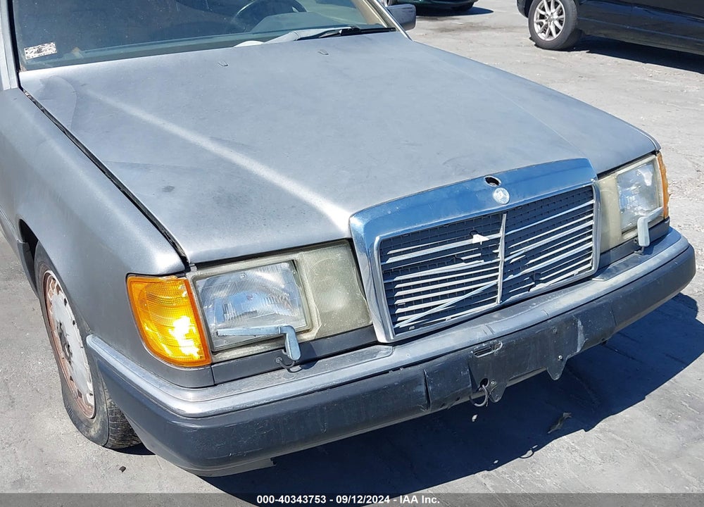 1991 MERCEDES-BENZ 300 E VIN: WDBEA30D4MB378578
