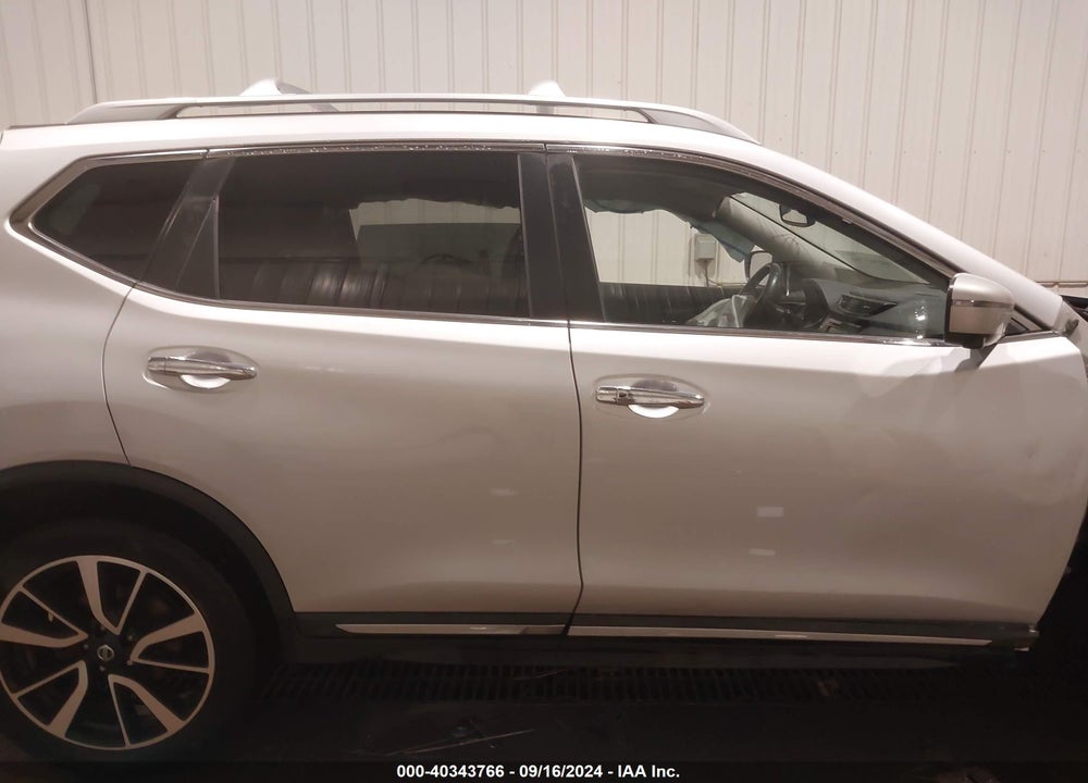 2019 NISSAN ROGUE SL VIN: 5N1AT2MV1KC744796