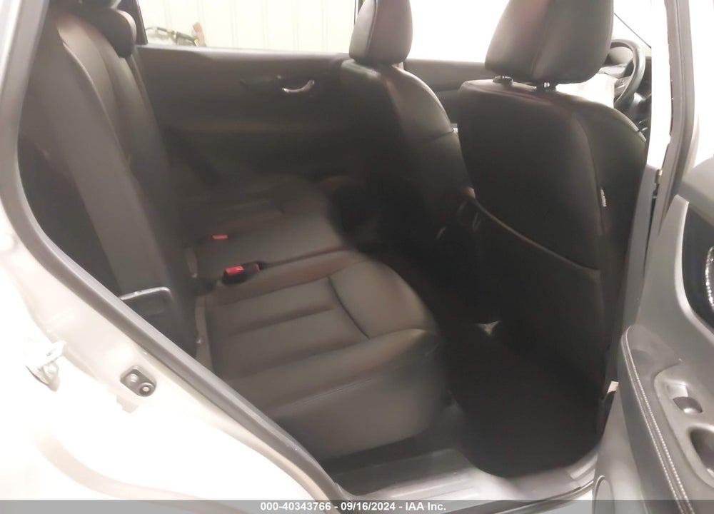 2019 NISSAN ROGUE SL VIN: 5N1AT2MV1KC744796