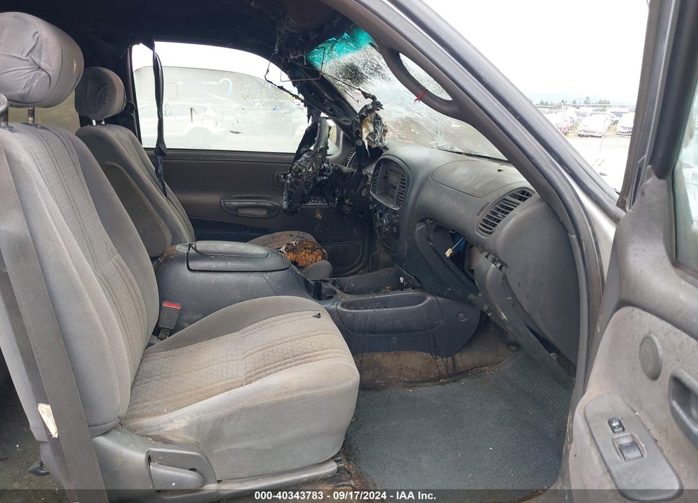 2004 TOYOTA TUNDRA SR5 V8 VIN: 5TBBT44184S444863
