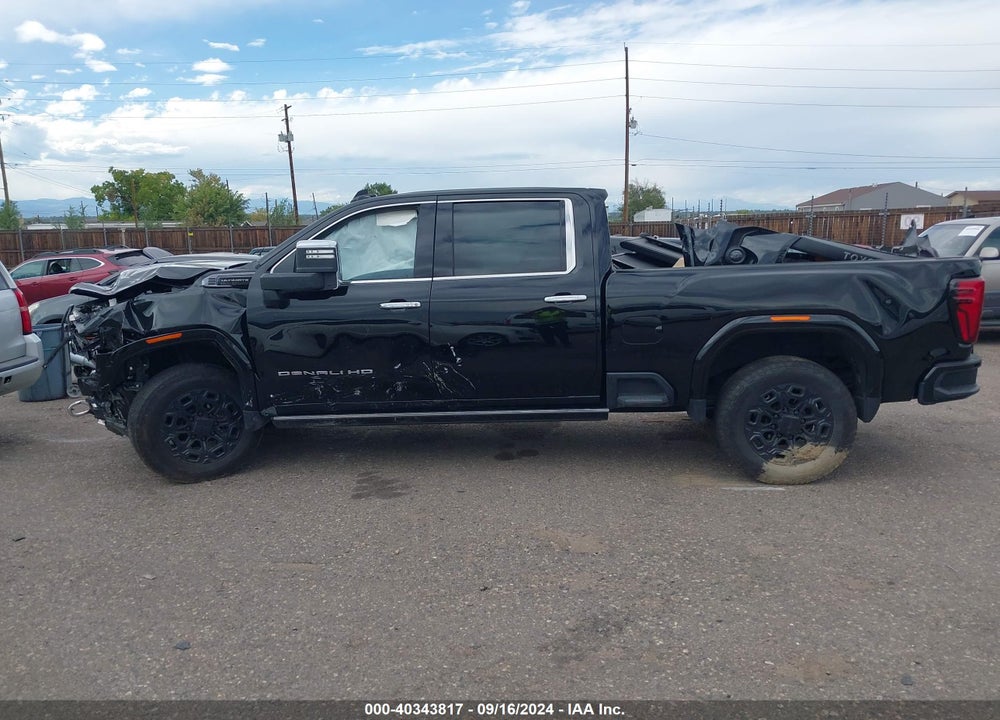 2024 GMC SIERRA 2500HD 4WD  LONG BED DENALI ULTIMATE/4WD  STANDARD BED DENALI ULTIMATE VIN: 1GT49XEY1RF135688