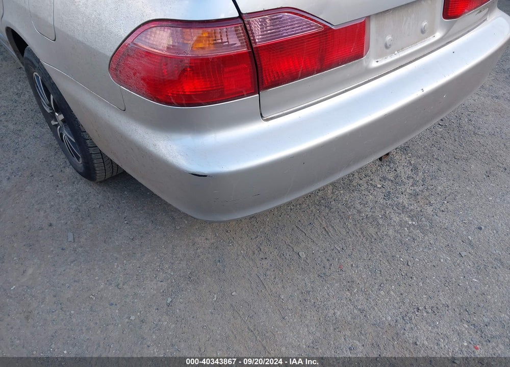 1999 HONDA ACCORD LX VIN: JHMCG5649XC058647