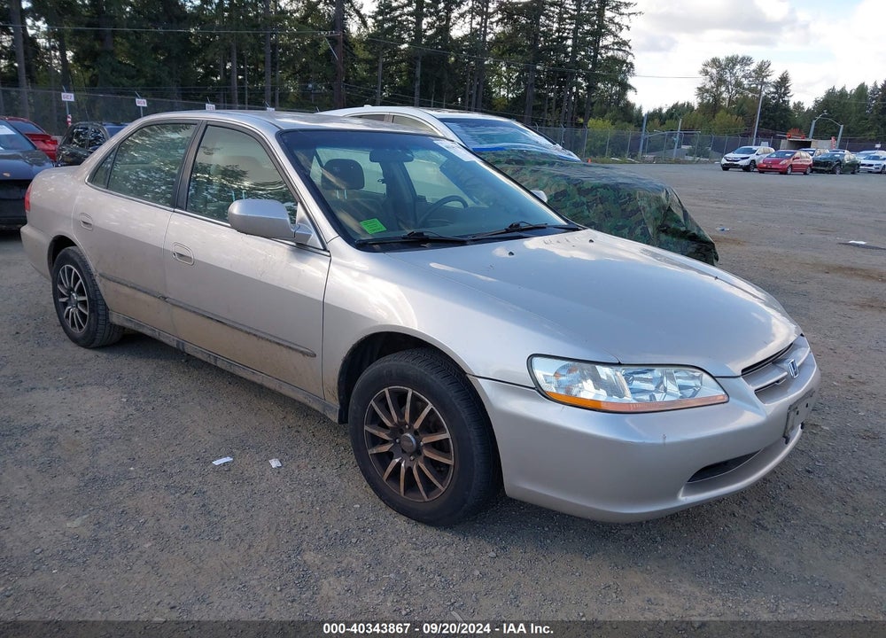 1999 HONDA ACCORD LX VIN: JHMCG5649XC058647