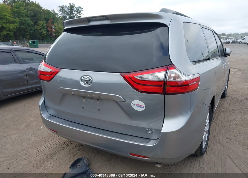 2016 TOYOTA SIENNA XLE 7 PASSENGER VIN: 5TDDK3DC7GS139695