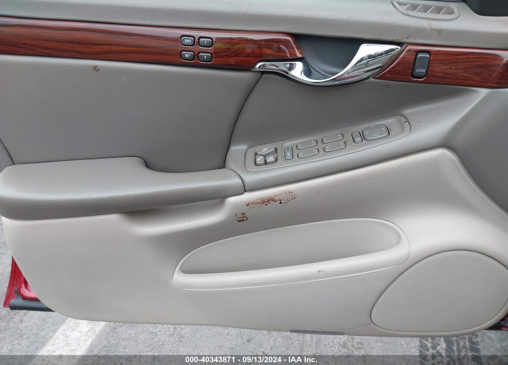 2004 CADILLAC DEVILLE STANDARD VIN: 1G6KD54Y34U211138