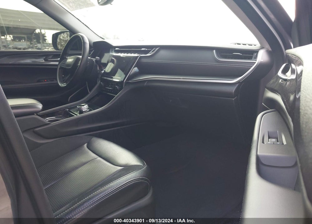 2021 JEEP GRAND CHEROKEE L LAREDO 4X4 VIN: 1C4RJKAG7M8147290