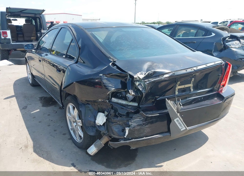 2006 VOLVO S60 2.5T VIN: YV1RS592162512389