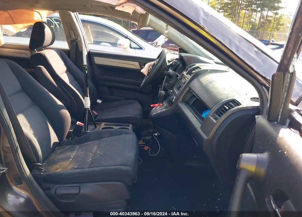 2011 HONDA CR-V LX VIN: 5J6RE4H35BL117146