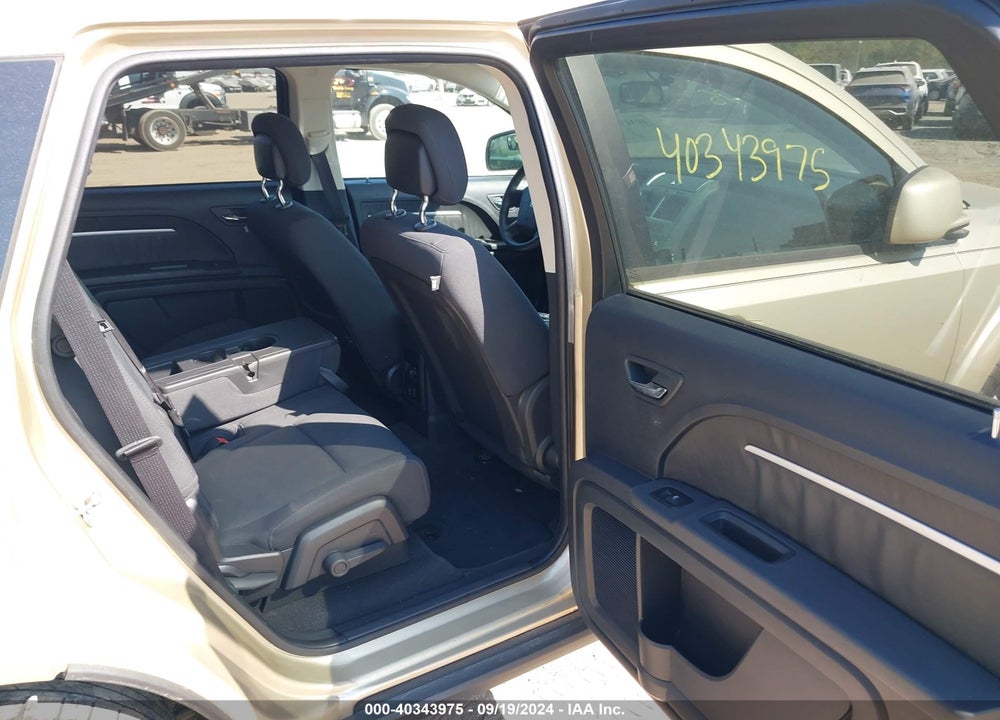 2010 DODGE JOURNEY SXT VIN: 3D4PH5FV0AT164251