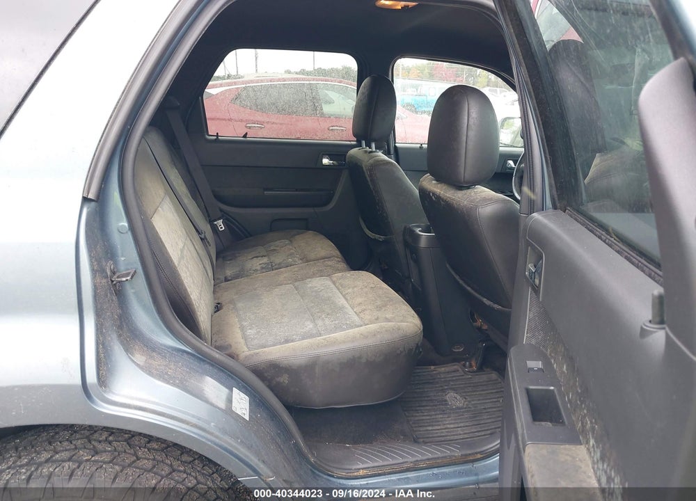2010 FORD ESCAPE LIMITED VIN: 1FMCU9EG0AKC72870