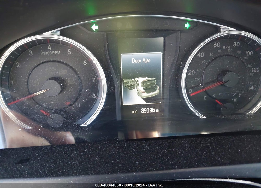 2017 TOYOTA CAMRY SE VIN: 4T1BF1FKXHU377683