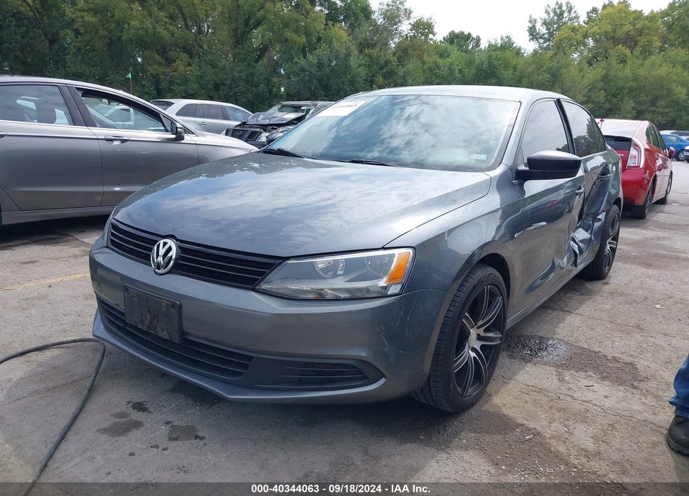 2013 VOLKSWAGEN JETTA 2.0L S VIN: 3VW2K7AJ2DM288414