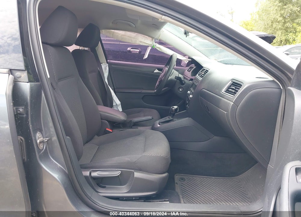 2013 VOLKSWAGEN JETTA 2.0L S VIN: 3VW2K7AJ2DM288414