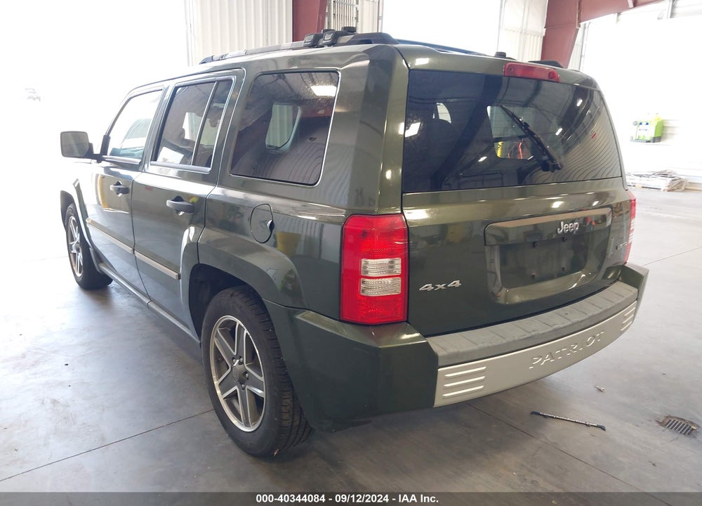 2008 JEEP PATRIOT VIN: 1J8FF48W98D758988
