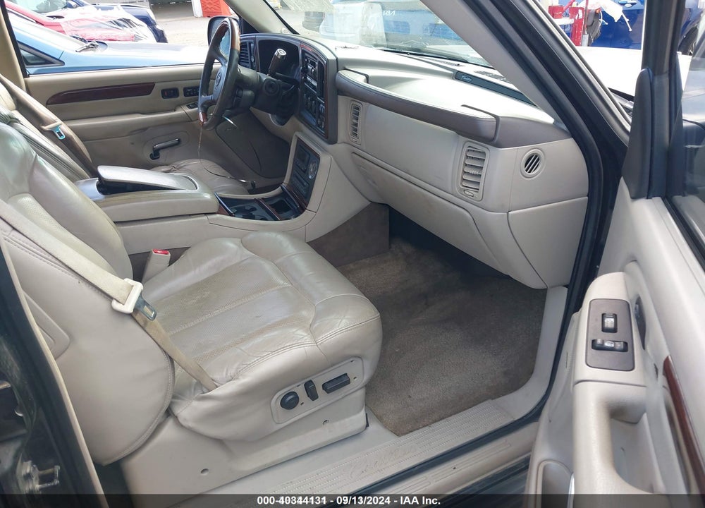 2002 CADILLAC ESCALADE STANDARD VIN: 1GYEK63N62R213425