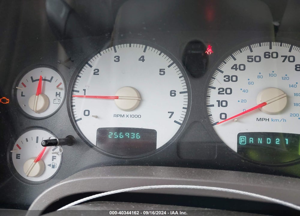 2004 DODGE RAM 1500 SLT/LARAMIE VIN: 1D3HA18D74J144911
