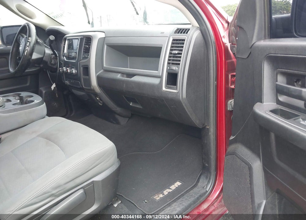 2013 RAM 1500 EXPRESS VIN: 1C6RR7FT2DS563513