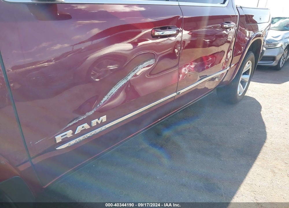 2020 RAM 1500 LIMITED 4X4 5'7 BOX VIN: 1C6SRFHT0LN258422