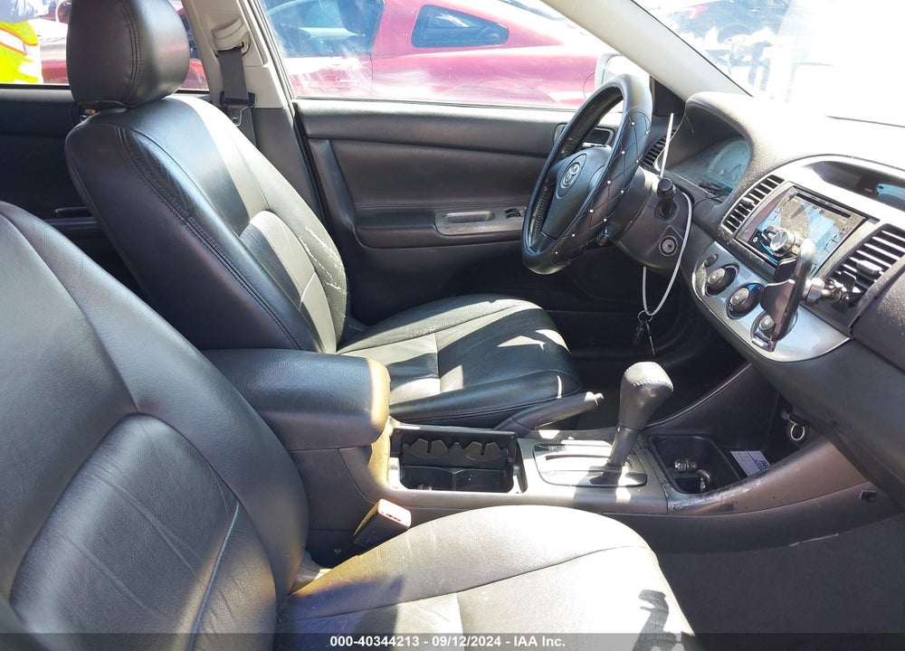 2002 TOYOTA CAMRY SE V6 VIN: 4T1BF32K82U521286