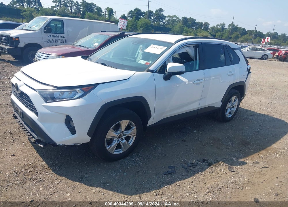 2021 TOYOTA RAV4 XLE VIN: 2T3P1RFV4MC226287