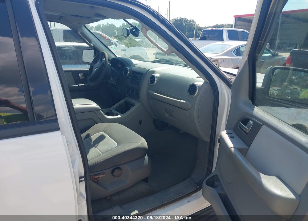 2004 FORD EXPEDITION XLT VIN: 1FMRU15W94LB21477