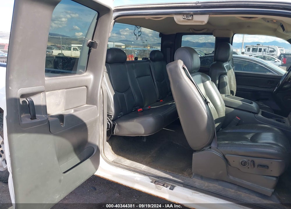2007 CHEVROLET SILVERADO 1500 CLASSIC LT3 VIN: 1GCEK19B27Z204105