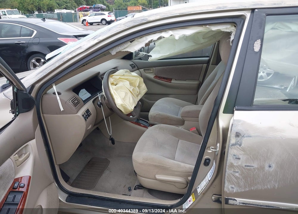 2005 TOYOTA COROLLA LE VIN: 1NXBR30E45Z476453