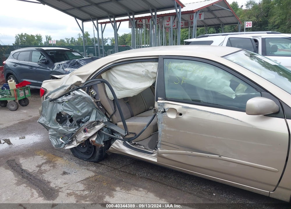 2005 TOYOTA COROLLA LE VIN: 1NXBR30E45Z476453