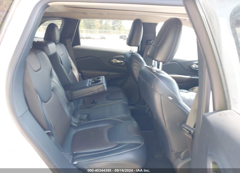 2015 JEEP CHEROKEE LIMITED VIN: 1C4PJMDB5FW764897