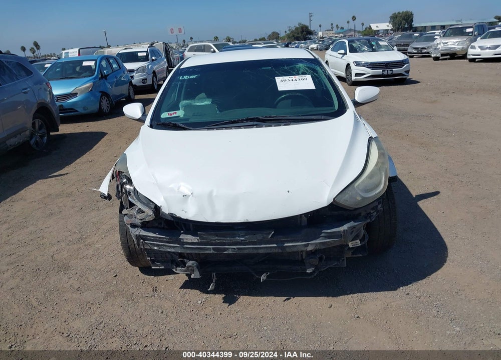 2015 HYUNDAI ELANTRA SE VIN: 5NPDH4AE6FH585870