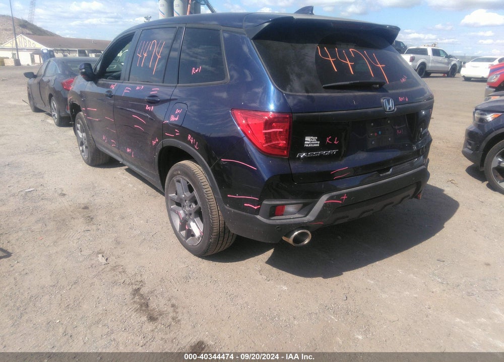 2022 HONDA PASSPORT VIN: 5FNYF8H50NB006065