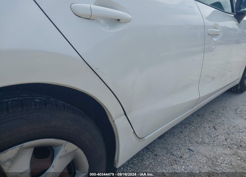 2016 MAZDA 3 I SPORT VIN: JM1BM1T74G1320003
