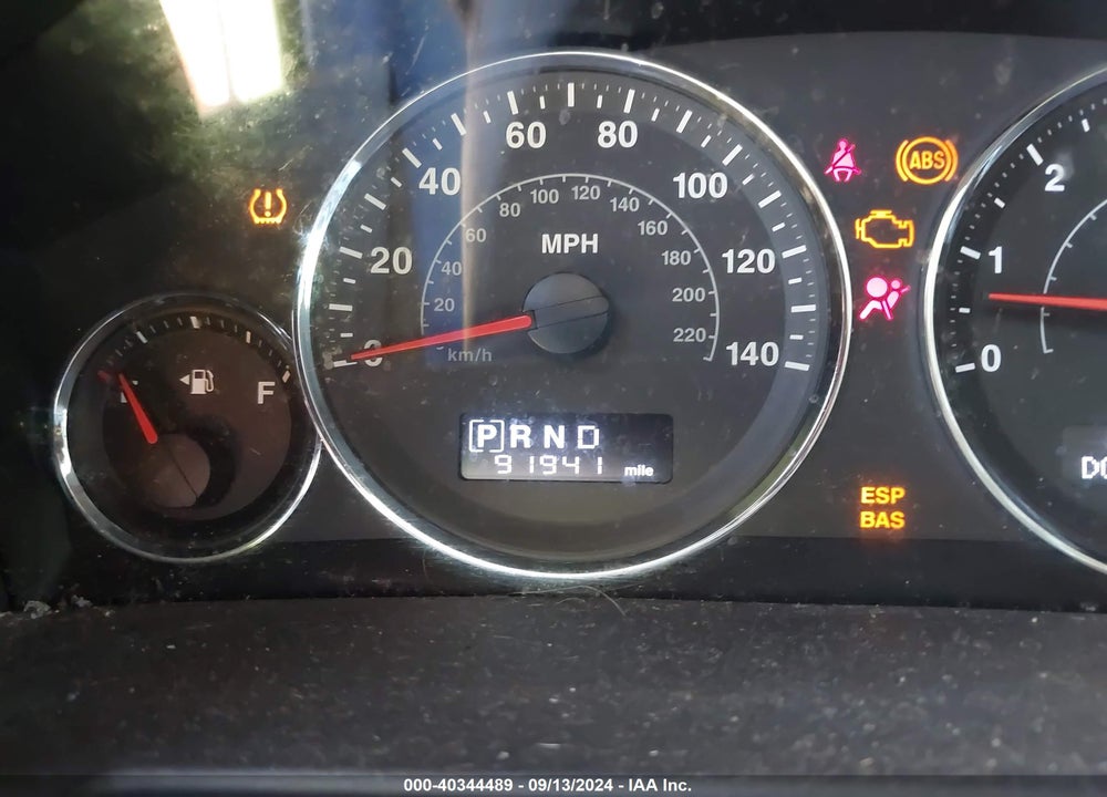 2008 JEEP COMMANDER SPORT VIN: 1J8HG48KX8C187746