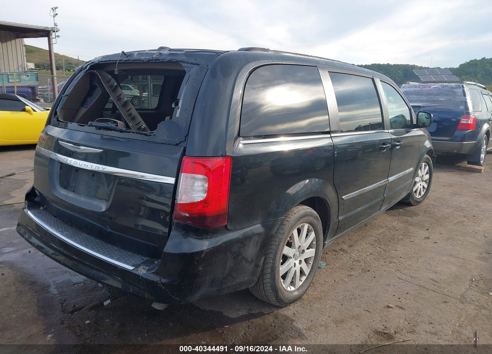 2016 CHRYSLER TOWN & COUNTRY VIN: 2C4RC1BG4GR293092