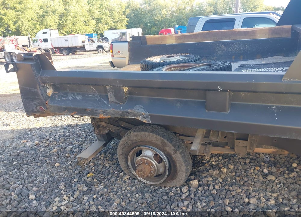 2004 GMC SIERRA 3500 CHASSIS VIN: 1GDJK34U94E353872
