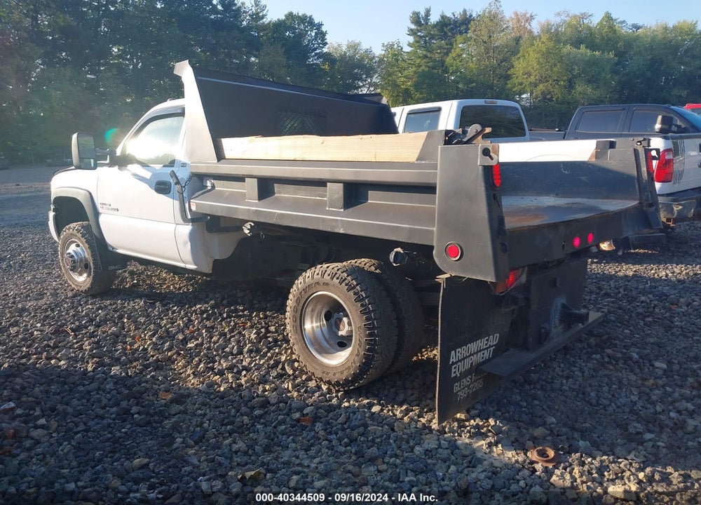 2004 GMC SIERRA 3500 CHASSIS VIN: 1GDJK34U94E353872