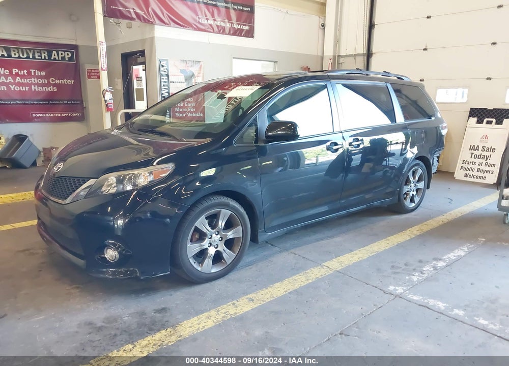 2011 TOYOTA SIENNA SE VIN: 5TDXK3DC8BS123060