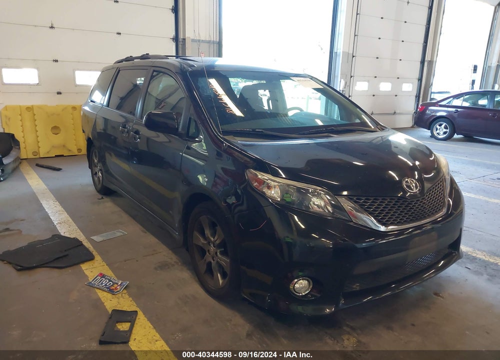 2011 TOYOTA SIENNA SE VIN: 5TDXK3DC8BS123060