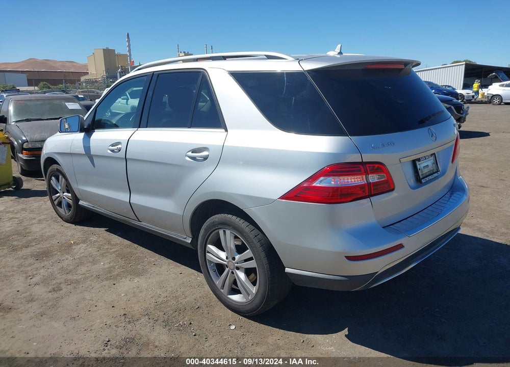2015 MERCEDES-BENZ ML 350 4MATIC VIN: 4JGDA5HB8FA460667