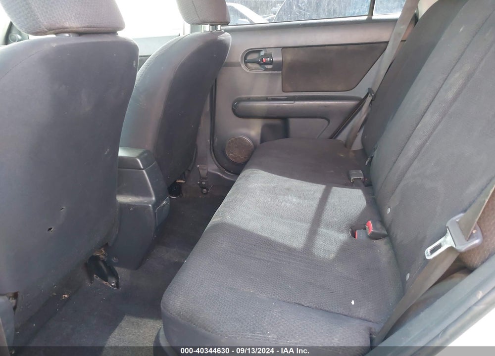 2008 SCION XB VIN: JTLKE50E581016742