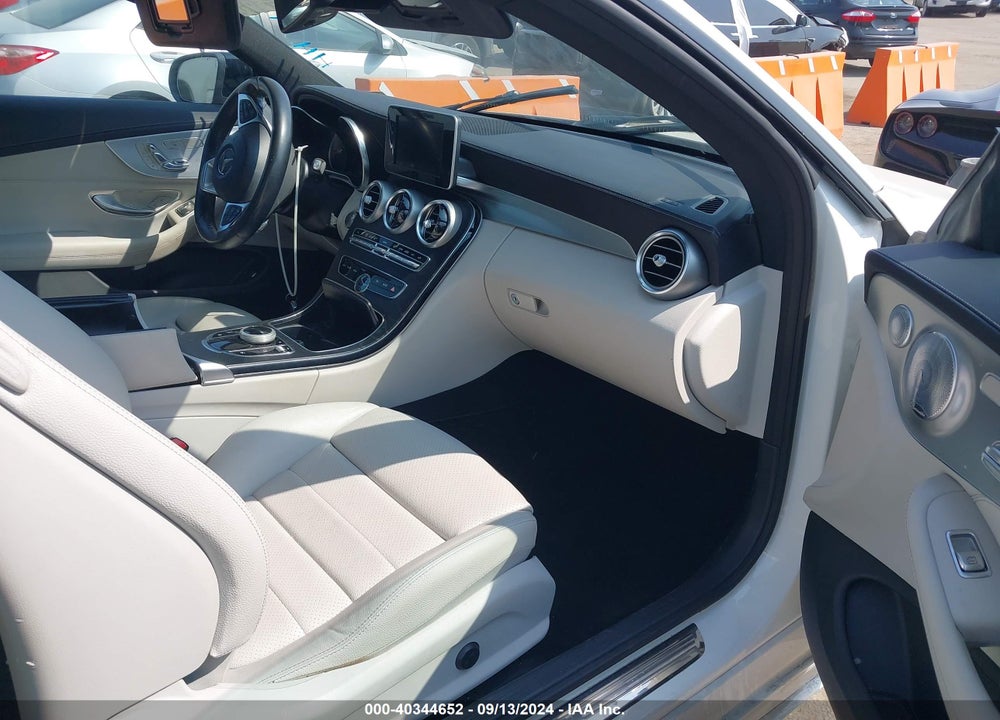 2017 MERCEDES-BENZ C 300 VIN: WDDWJ4JBXHF573422