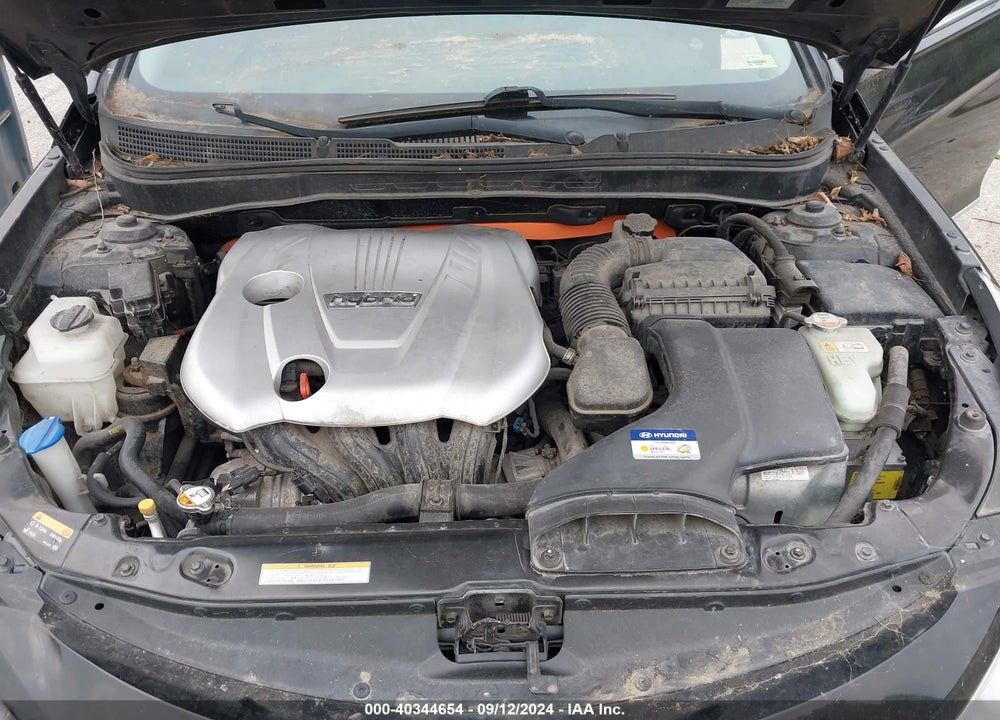 2015 HYUNDAI SONATA HYBRID LIMITED VIN: KMHEC4A4XFA122062
