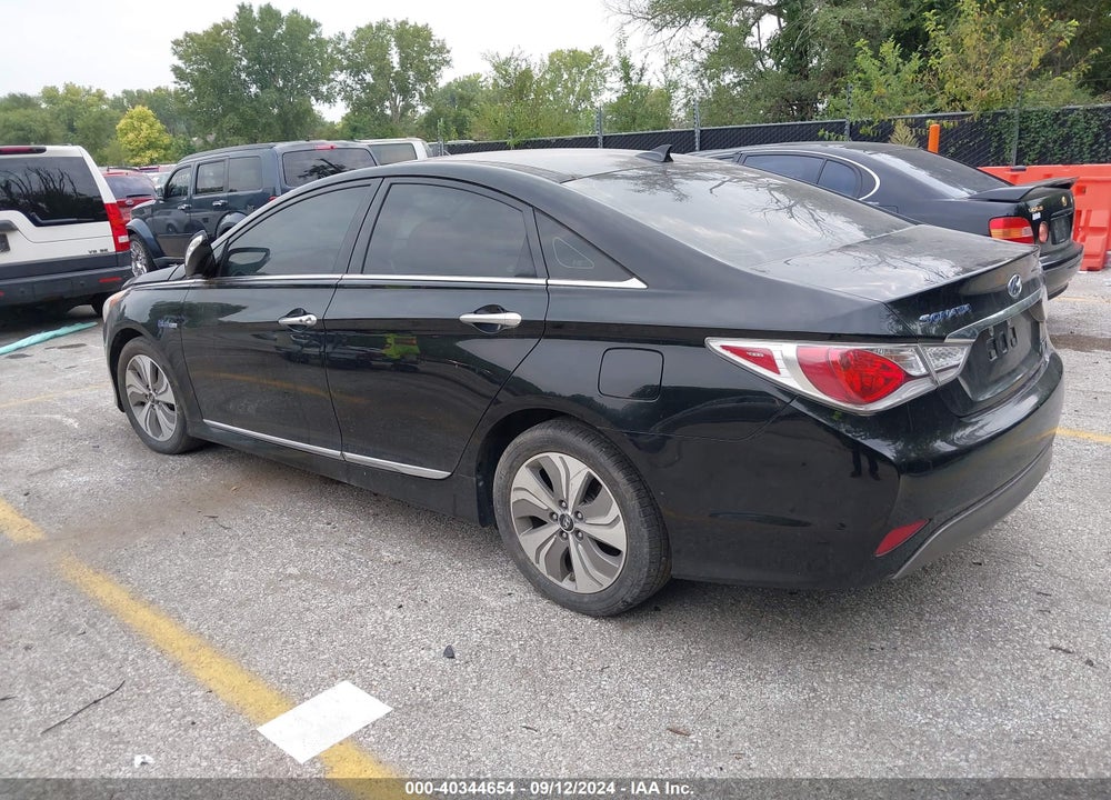 2015 HYUNDAI SONATA HYBRID LIMITED VIN: KMHEC4A4XFA122062