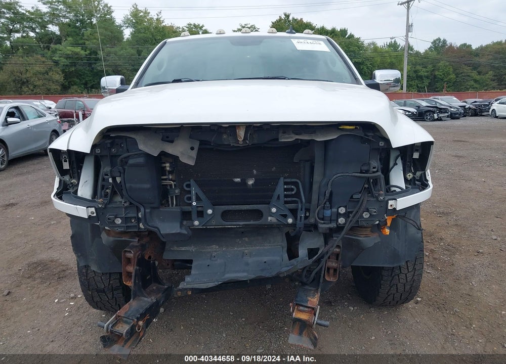 2016 RAM 2500 LAIE VIN: 3C6TR5FT6GG158857