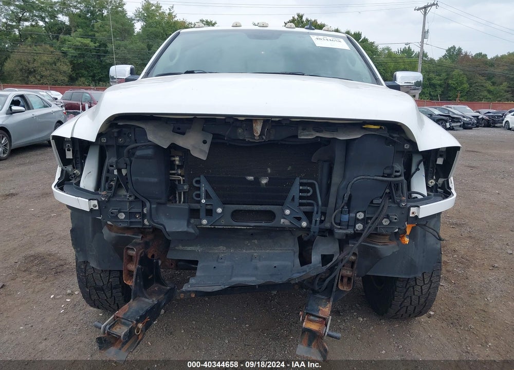 2016 RAM 2500 LAIE VIN: 3C6TR5FT6GG158857