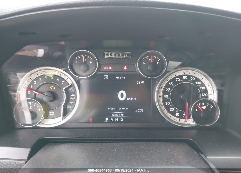 2016 RAM 2500 LAIE VIN: 3C6TR5FT6GG158857