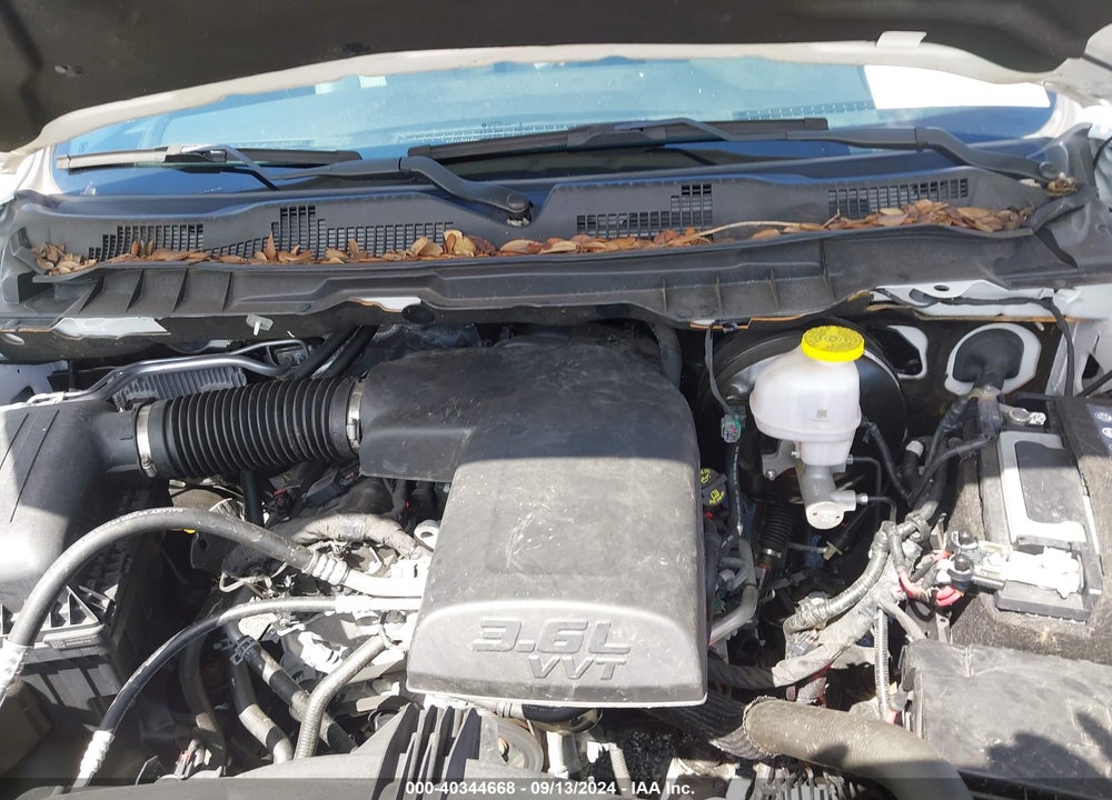 2022 RAM 1500 CLASSIC VIN: 1C6RR6FG4NS238358