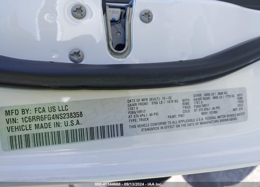 2022 RAM 1500 CLASSIC VIN: 1C6RR6FG4NS238358