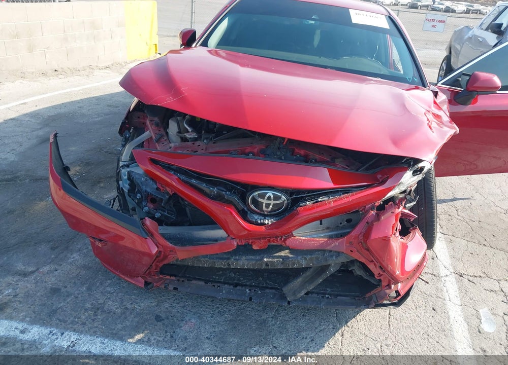 2019 TOYOTA CAMRY SE VIN: 4T1B11HK5KU235339